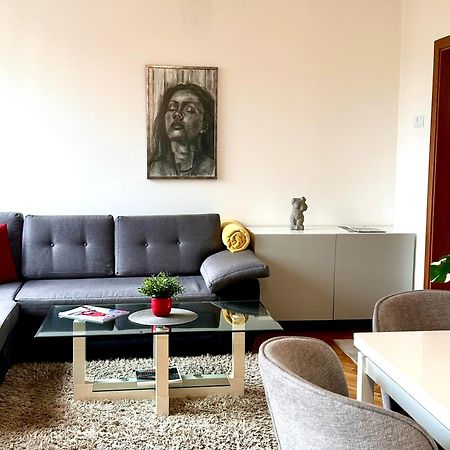 Apartment Dolce Casa Varna ภายนอก รูปภาพ