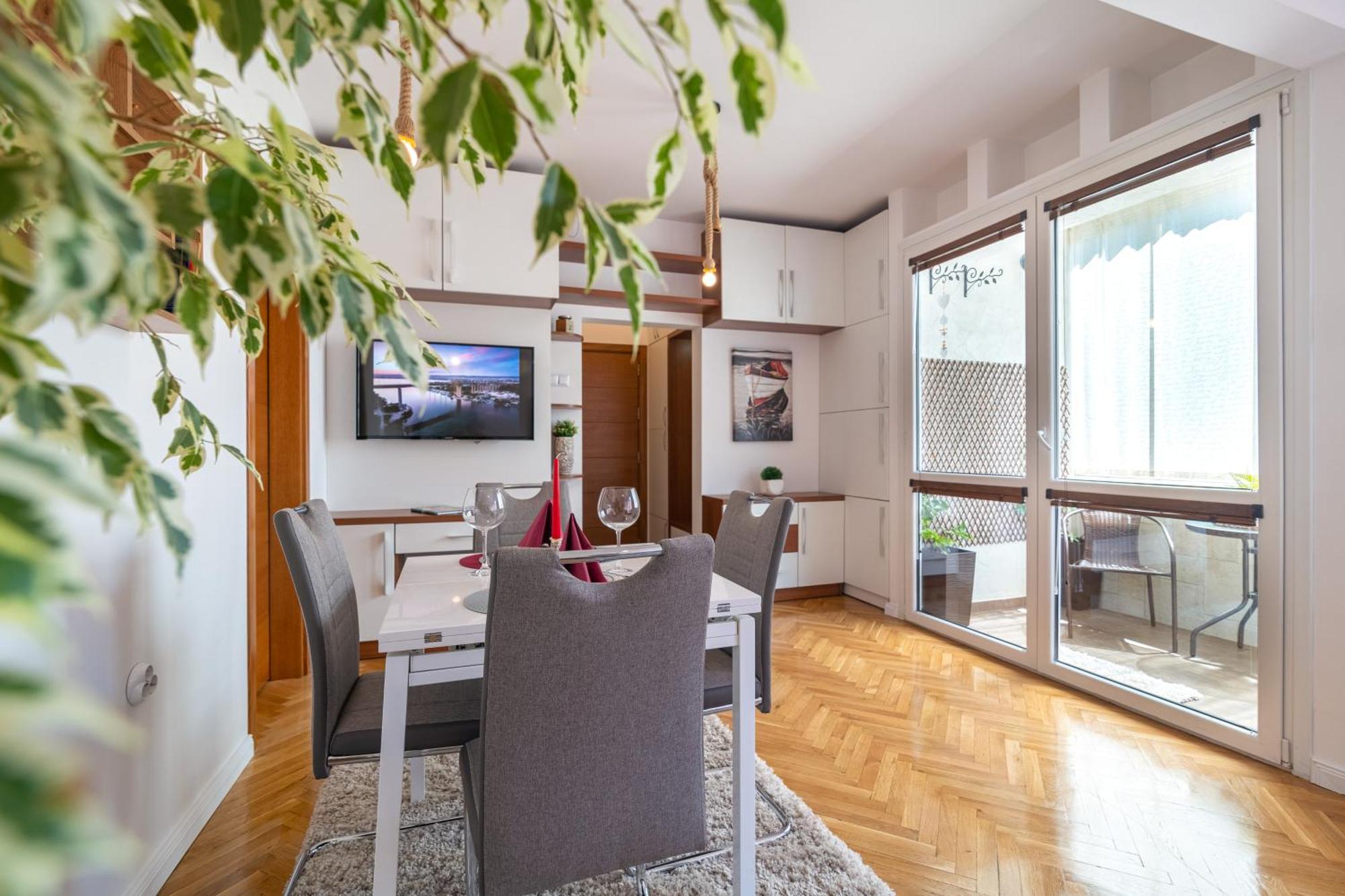 Apartment Dolce Casa Varna ภายนอก รูปภาพ
